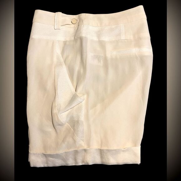 Silk dress shorts by Vanessa Traina & Maje high rise Off White, NWOT size 3…